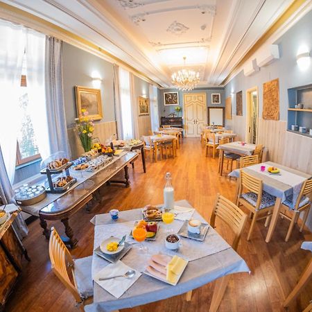 Hotel Vista Lago Brunate Bagian luar foto