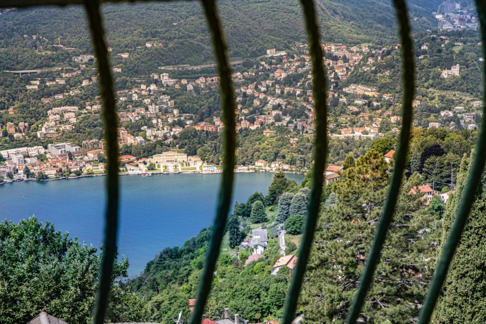 Hotel Vista Lago Brunate Bagian luar foto