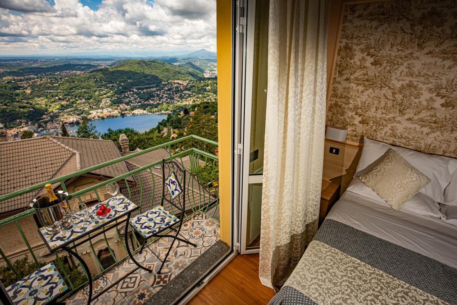 Hotel Vista Lago Brunate Bagian luar foto