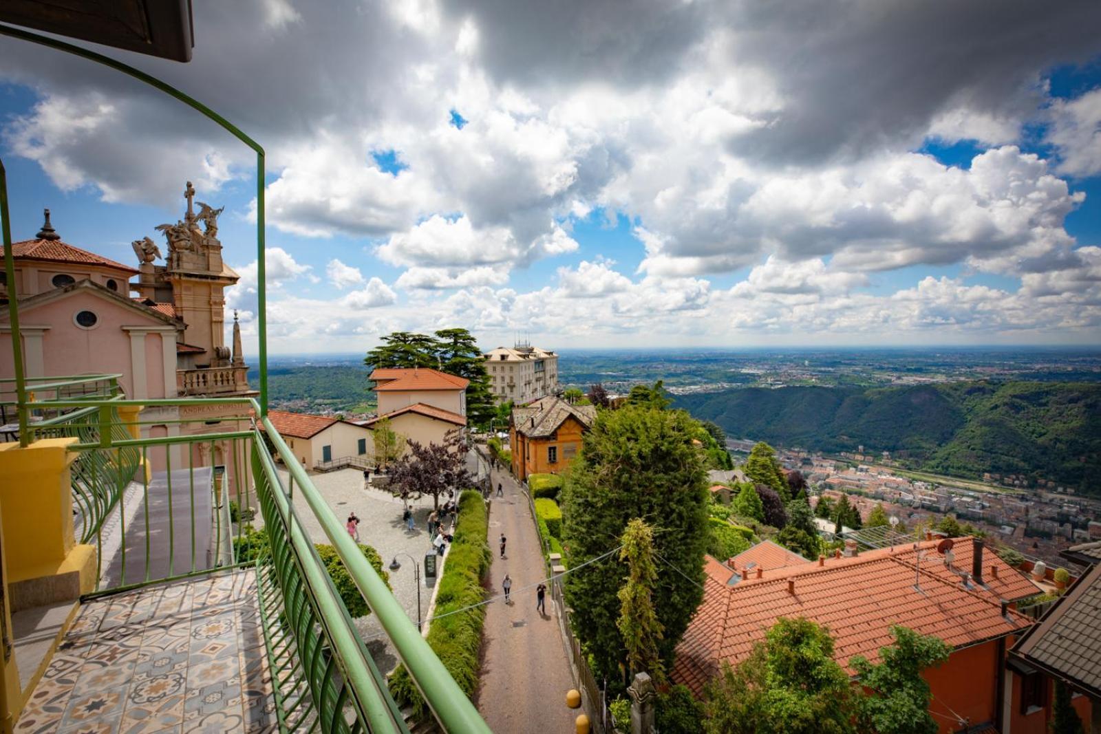 Hotel Vista Lago Brunate Bagian luar foto
