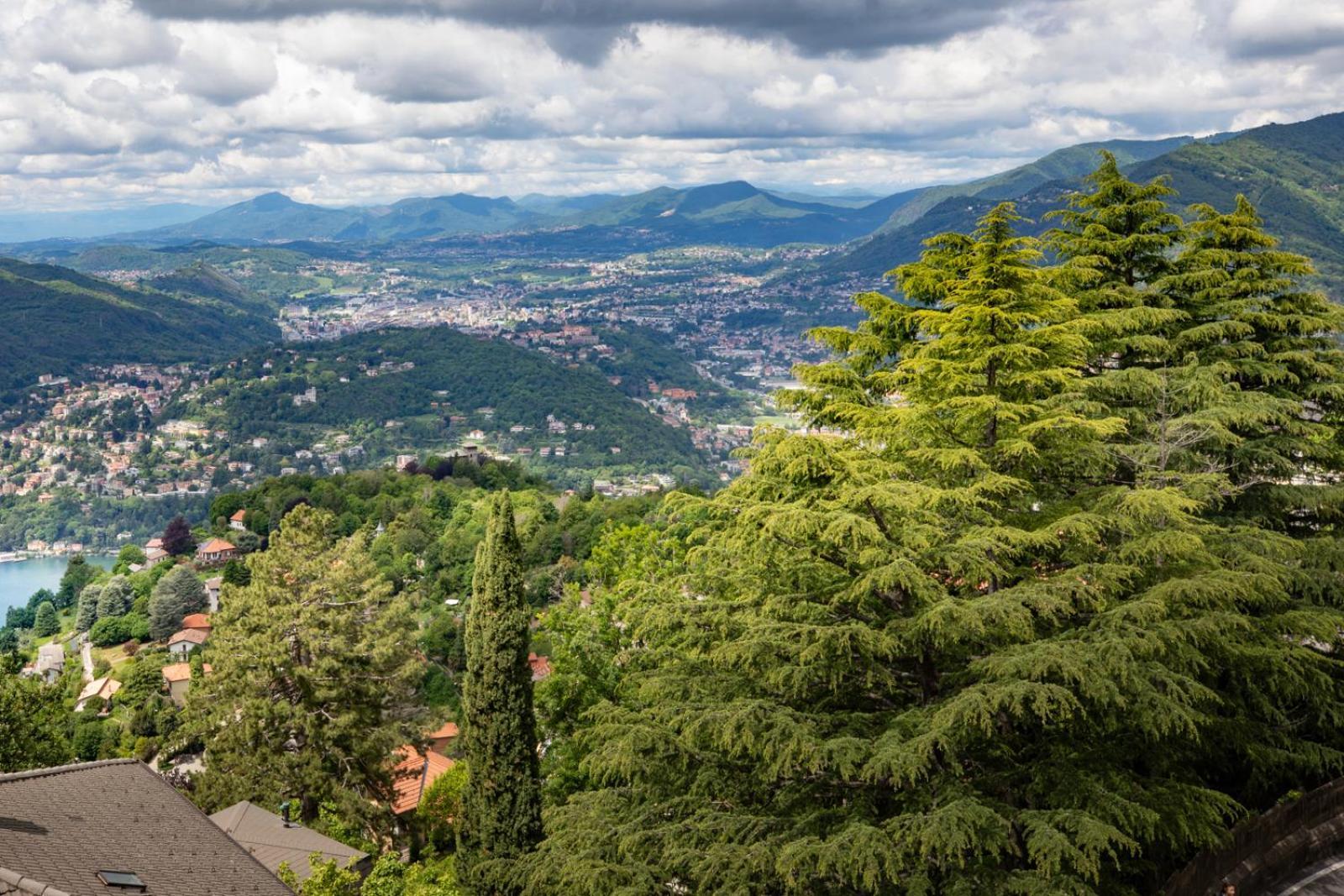 Hotel Vista Lago Brunate Bagian luar foto